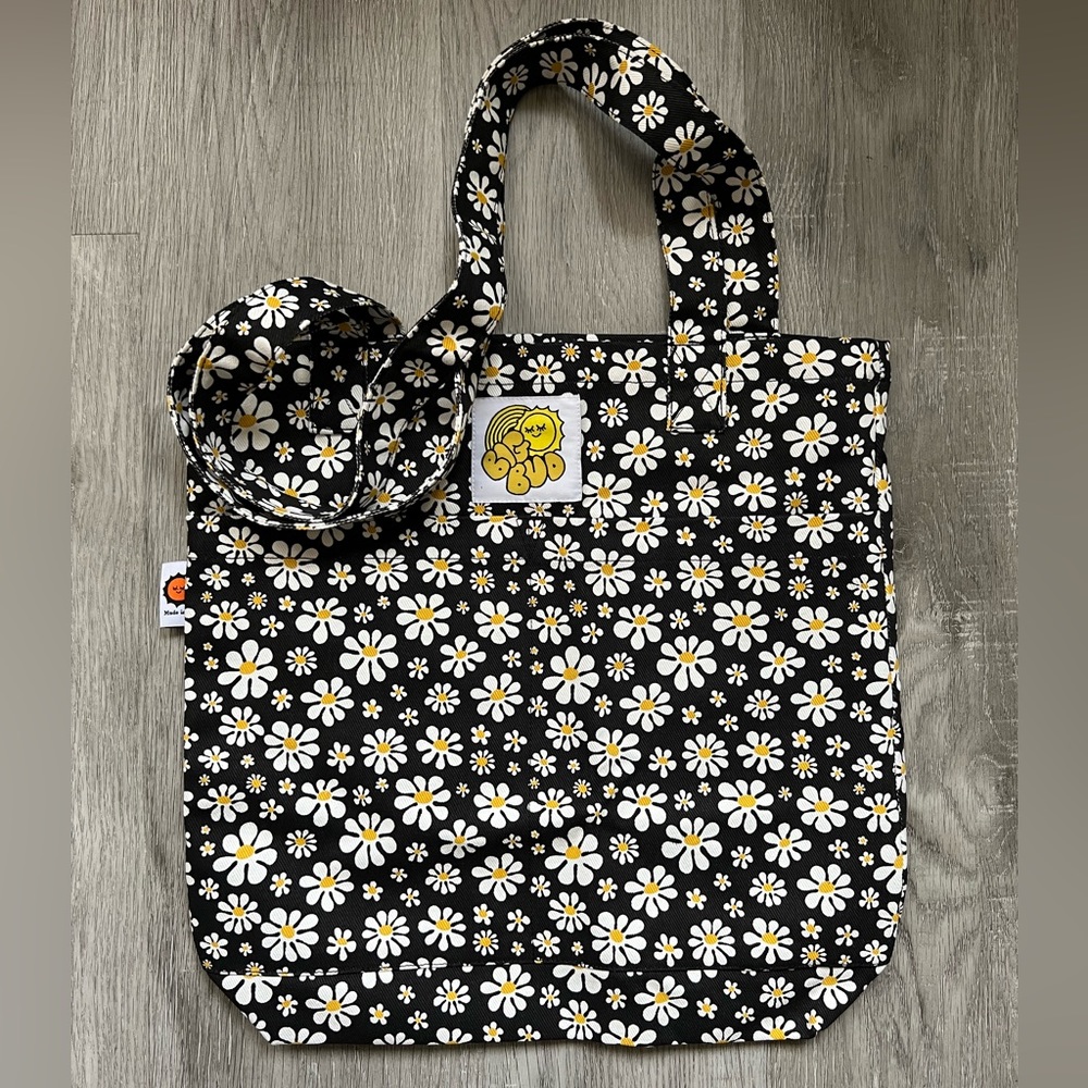 Big Bud Press Everyday Tote Bag -Black Lazy Daisy